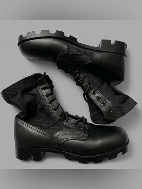 Rothco 8” Military Combat Jungle Boots. Size 9.